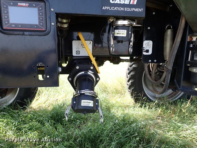 image for item IN9603 2018 Case IH Patriot 3340  sprayer