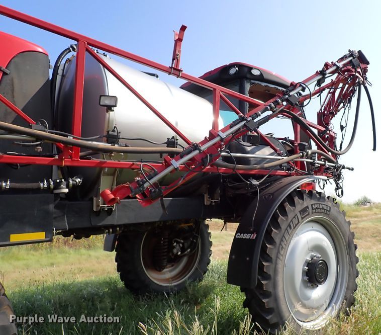 image for item IN9603 2018 Case IH Patriot 3340  sprayer