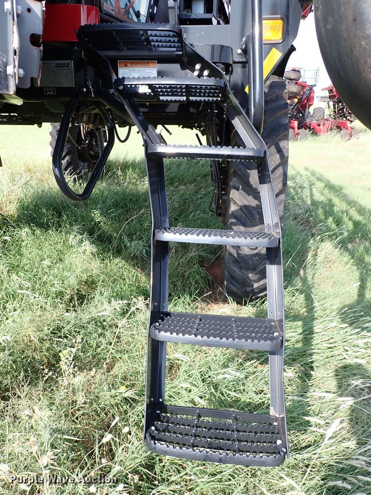 image for item IN9603 2018 Case IH Patriot 3340  sprayer