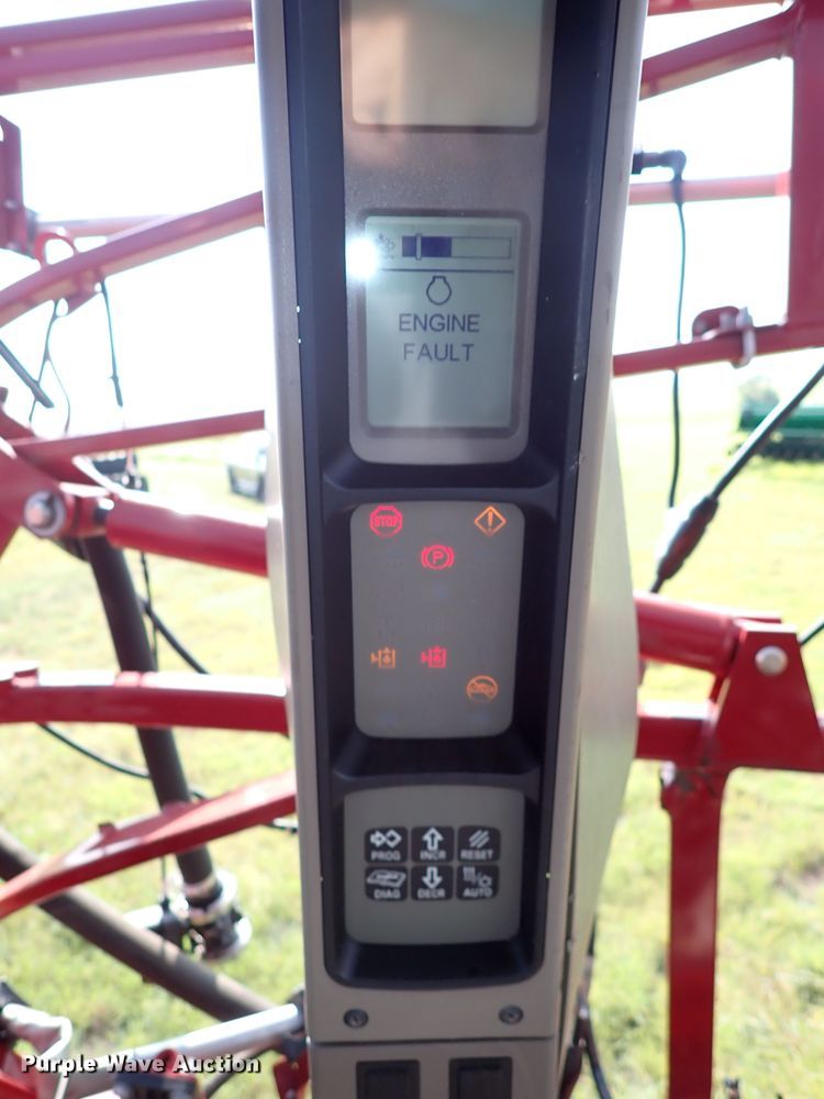 image for item IN9603 2018 Case IH Patriot 3340  sprayer