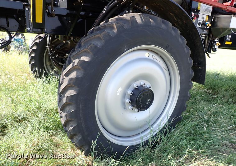 image for item IN9603 2018 Case IH Patriot 3340  sprayer