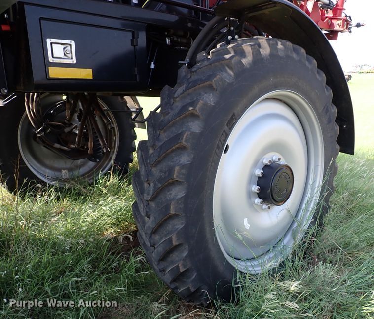 image for item IN9603 2018 Case IH Patriot 3340  sprayer