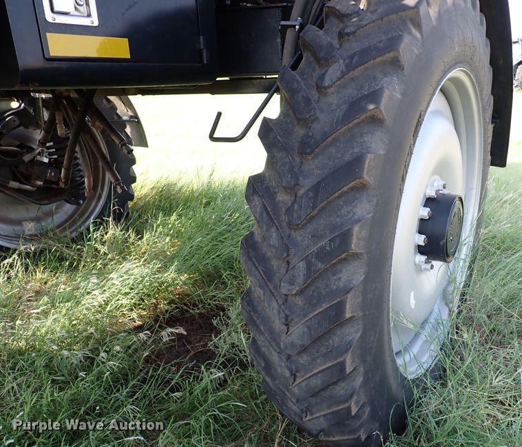 image for item IN9603 2018 Case IH Patriot 3340  sprayer