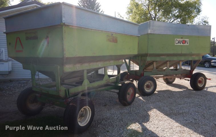 image for item IN9908 (2) Dakon 280 gravity wagons