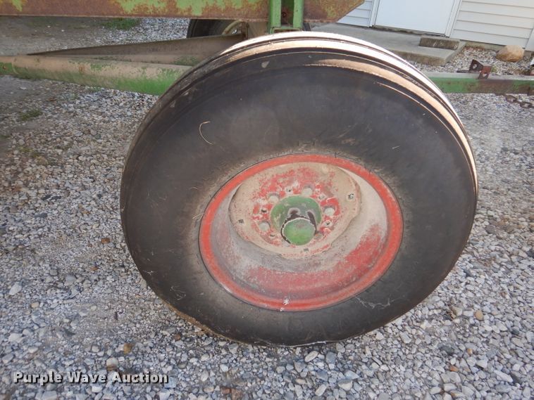 image for item IN9908 (2) Dakon 280 gravity wagons