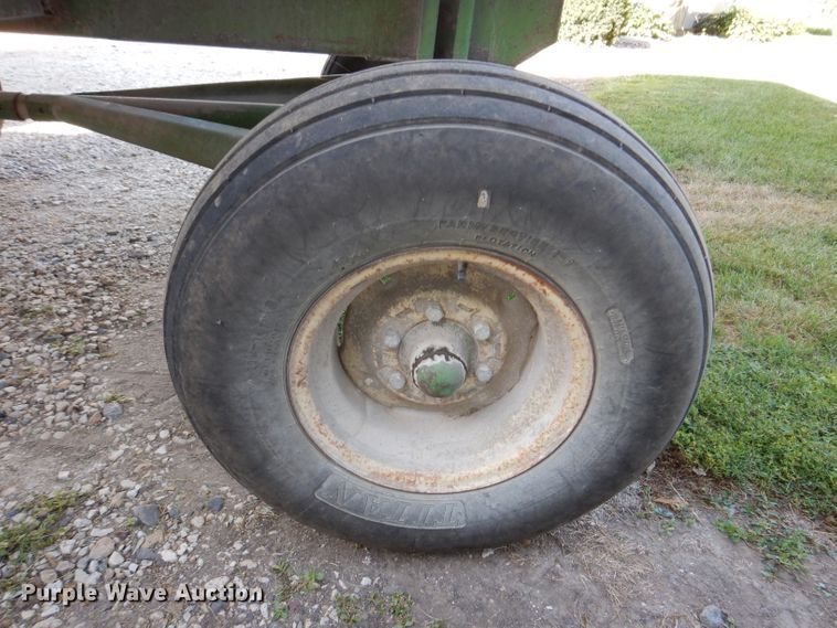 image for item IN9908 (2) Dakon 280 gravity wagons