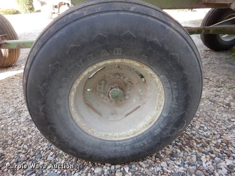 image for item IN9908 (2) Dakon 280 gravity wagons