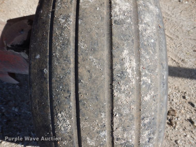 image for item IN9908 (2) Dakon 280 gravity wagons