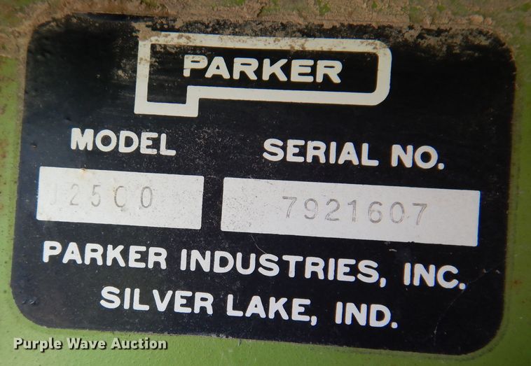 image for item IN9909 (2) Parker 2500 gravity wagons