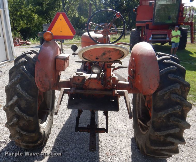 image for item IN9910 1952 Allis Chalmers WD  tractor