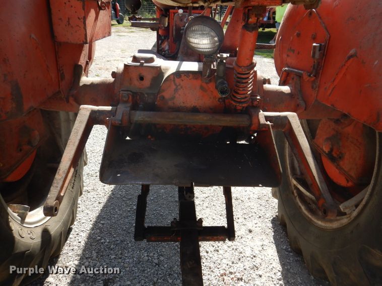 image for item IN9910 1952 Allis Chalmers WD  tractor