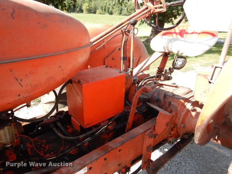 image for item IN9910 1952 Allis Chalmers WD  tractor