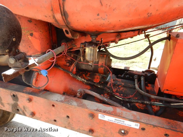 image for item IN9910 1952 Allis Chalmers WD  tractor