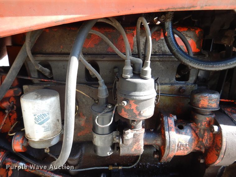 image for item IN9910 1952 Allis Chalmers WD  tractor