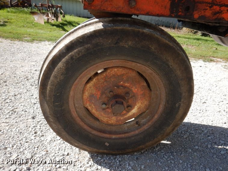 image for item IN9910 1952 Allis Chalmers WD  tractor
