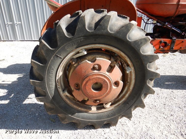 image for item IN9910 1952 Allis Chalmers WD  tractor
