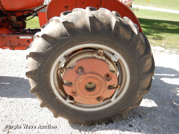 image for item IN9910 1952 Allis Chalmers WD  tractor