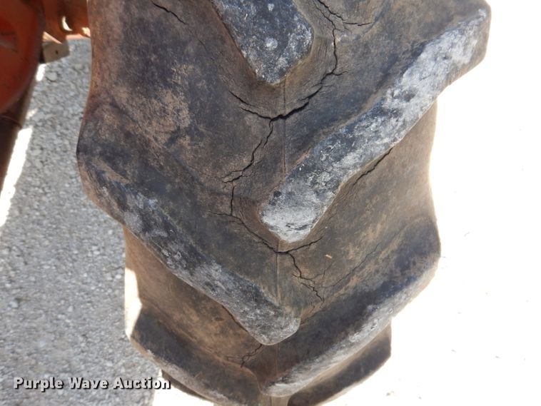 image for item IN9910 1952 Allis Chalmers WD  tractor