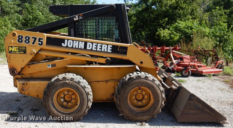 image for item IN9911 1996 John Deere 8875  skid steer loader