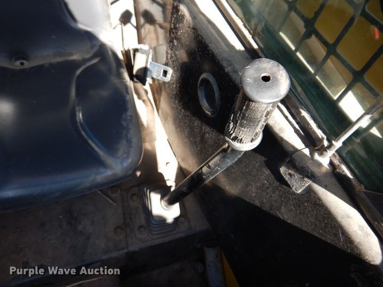 image for item IN9911 1996 John Deere 8875  skid steer loader