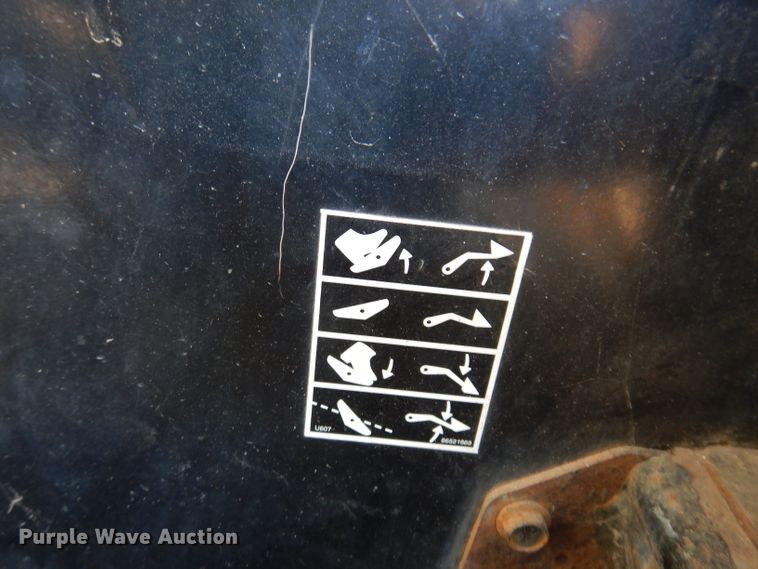 image for item IN9911 1996 John Deere 8875  skid steer loader