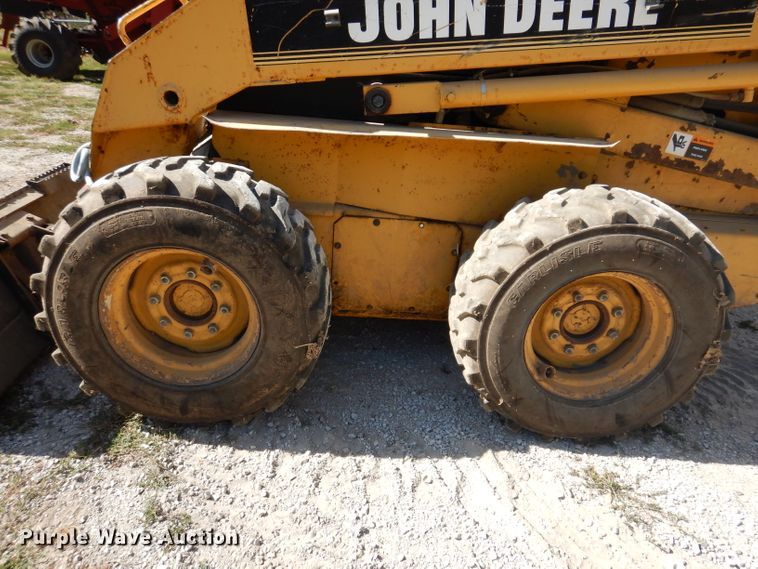image for item IN9911 1996 John Deere 8875  skid steer loader