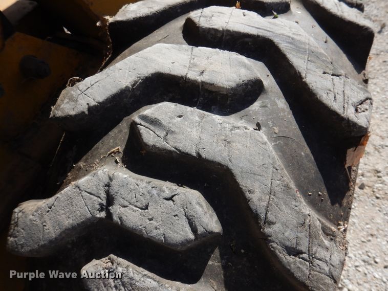 image for item IN9911 1996 John Deere 8875  skid steer loader