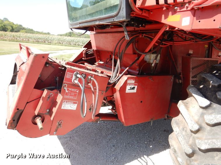 image for item IN9913 1987 Case IH 1660  Axial-Flow combine