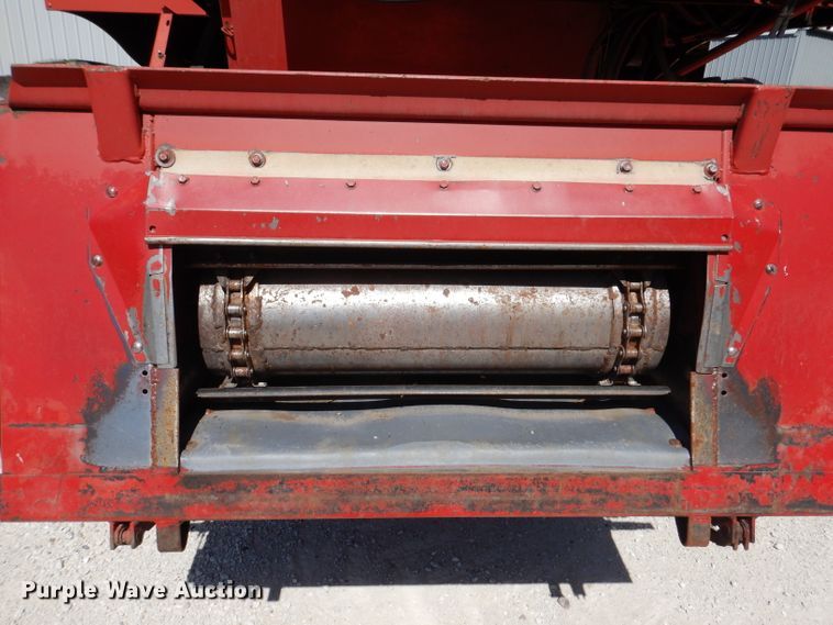 image for item IN9913 1987 Case IH 1660  Axial-Flow combine