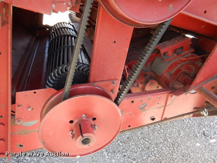 image for item IN9913 1987 Case IH 1660  Axial-Flow combine