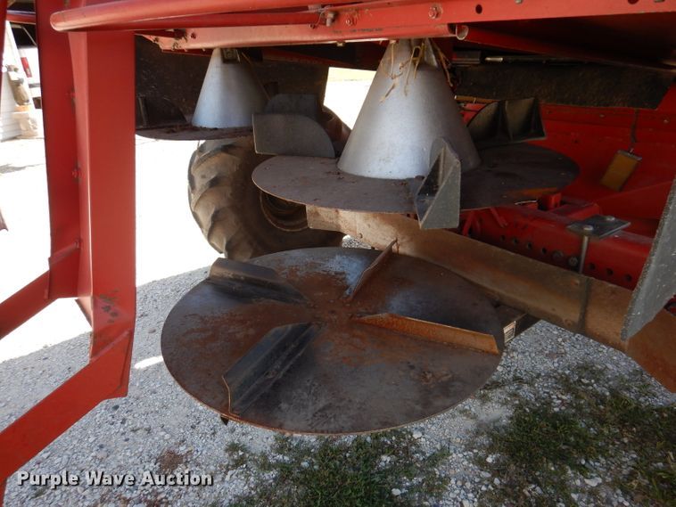 image for item IN9913 1987 Case IH 1660  Axial-Flow combine