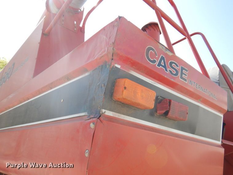 image for item IN9913 1987 Case IH 1660  Axial-Flow combine