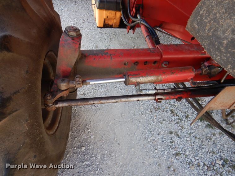 image for item IN9913 1987 Case IH 1660  Axial-Flow combine