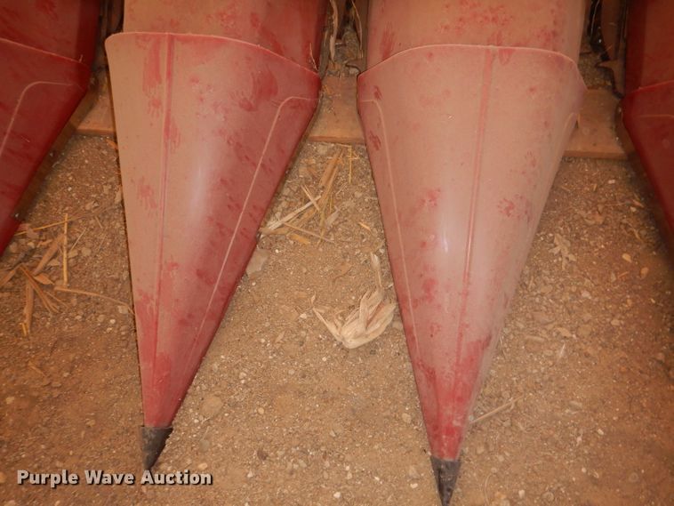 image for item IN9913 1987 Case IH 1660  Axial-Flow combine