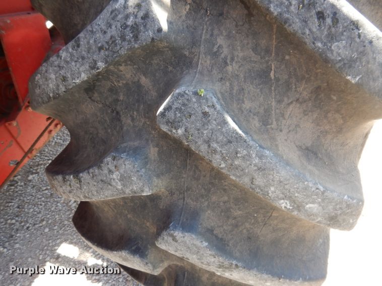 image for item IN9913 1987 Case IH 1660  Axial-Flow combine