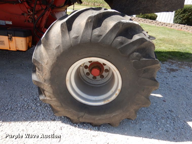 image for item IN9913 1987 Case IH 1660  Axial-Flow combine