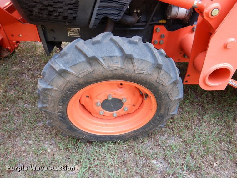 image for item IR9070 2009 Kubota L3400D  MFWD tractor