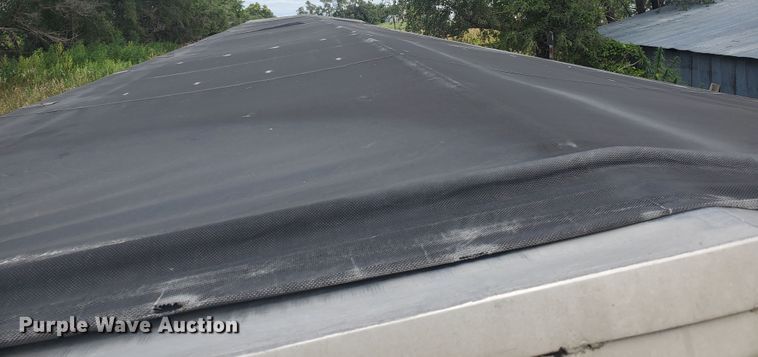 image for item IT9830 1990 Doonan  grain trailer