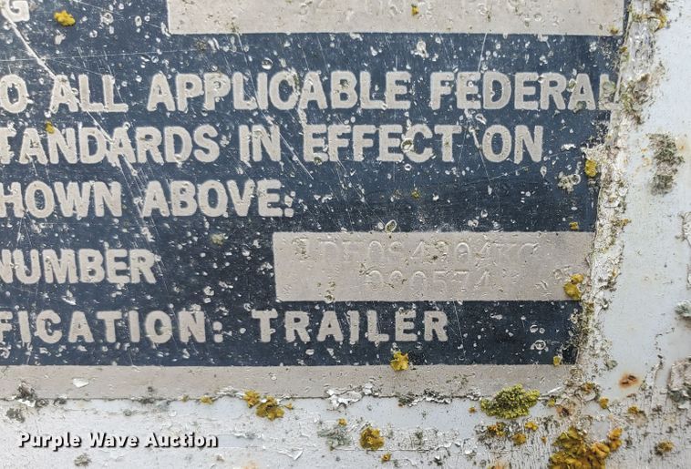 image for item IT9830 1990 Doonan  grain trailer