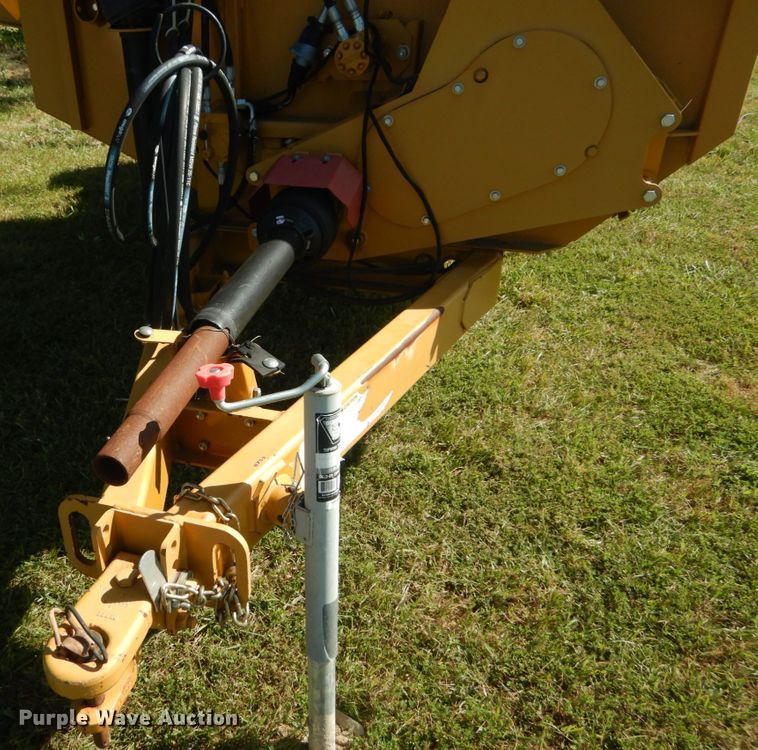 image for item JI9434 Duratech HayBuster 2650  bale processor