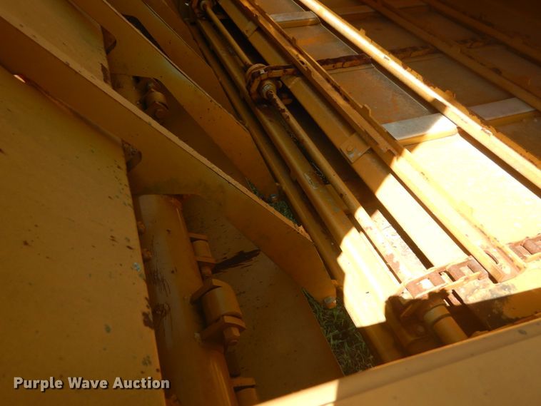 image for item JI9434 Duratech HayBuster 2650  bale processor