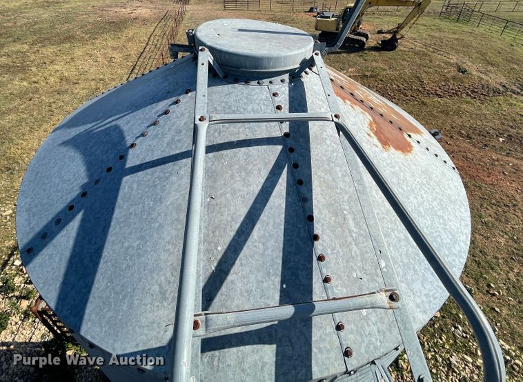 image for item JQ9719 Feed bin