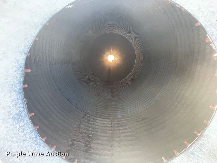 image for item JQ9719 Feed bin