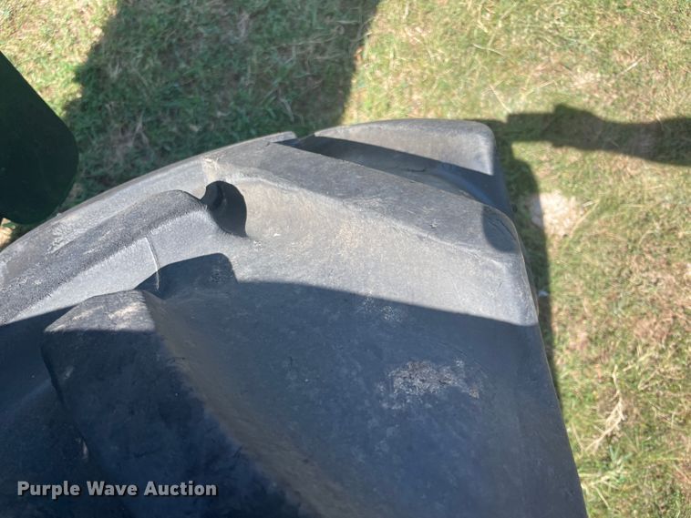 image for item JQ9723 2015 John Deere 6125M  MFWD tractor