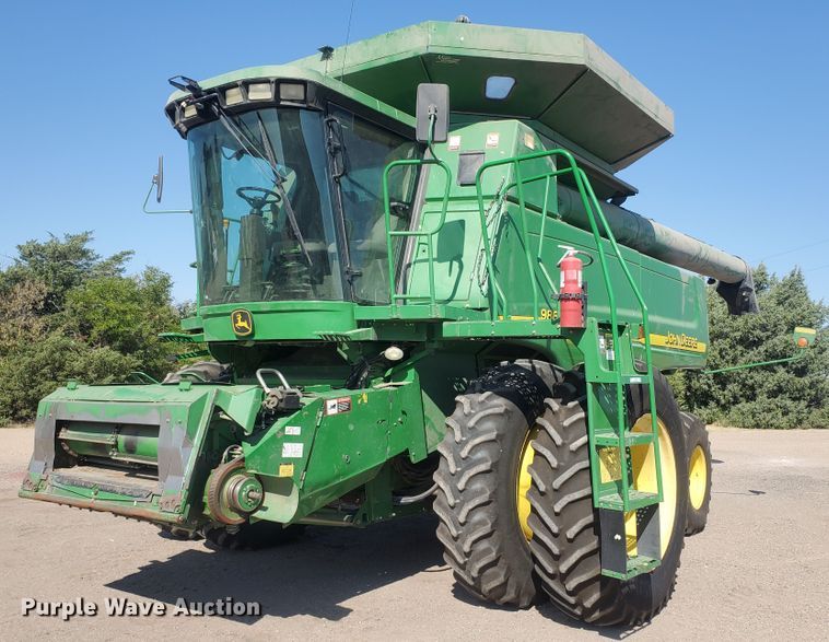 image for item KK9325 2005 John Deere 9860 STS  combine