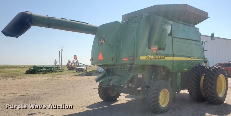 image for item KK9325 2005 John Deere 9860 STS  combine