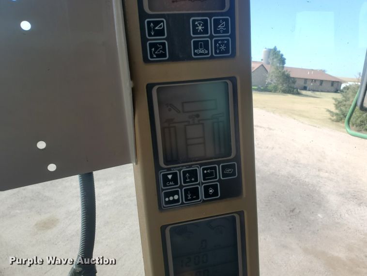 image for item KK9325 2005 John Deere 9860 STS  combine