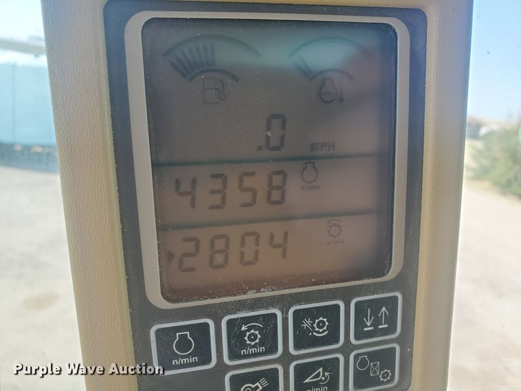 image for item KK9325 2005 John Deere 9860 STS  combine