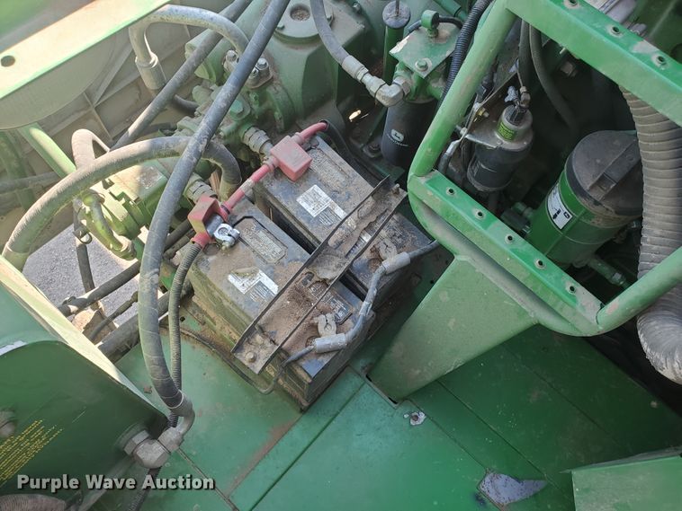 image for item KK9325 2005 John Deere 9860 STS  combine