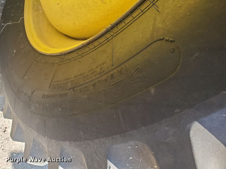 image for item KK9325 2005 John Deere 9860 STS  combine